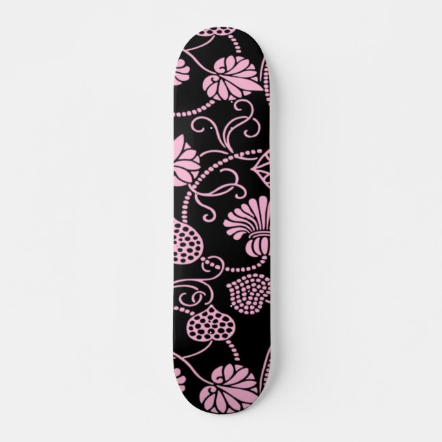 Skate Padrão Floral Retroativo Rosa em Preto (Frente)