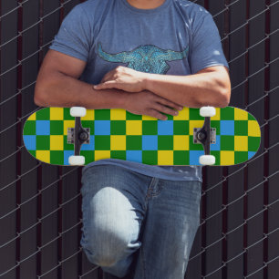 Skate Padrão Xadrez Azul Amarelo Verde Design