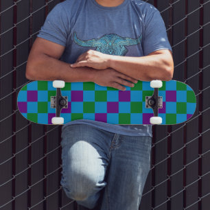 Skate Padrão Xadrez Azul Verde Roxo Design