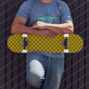 Skate Padrão Xadrez Elegante em Marrom Escuro e Claro