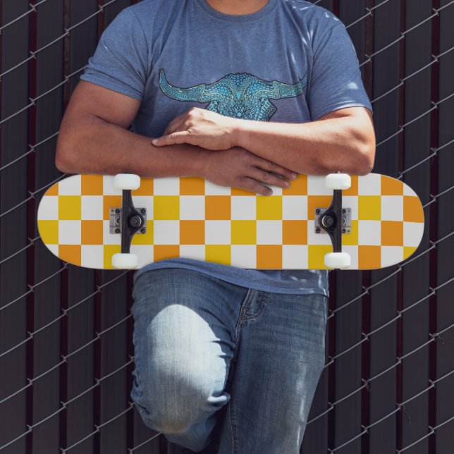 Skate Padrão Xadrez Laranja Branco Amarelo Design  (Ao ar livre 3)