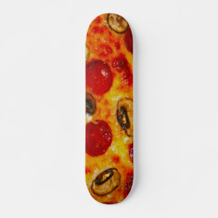 Skate Pepperoni e Mushroom Pizza