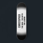 Skate Personalizado O Homem Negro Monograma Urbano<br><div class="desc">Avise a todos quem o homem da rua,  o homem pode ou o escritório está com este epic baralho urbano. Personalizado com nome e estilo tipográfico,  citação "O Homem - O Mito - A Lenda. Arte urbana em preto clássico e branco.</div>