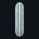 Skate Placa de Surf Sunset Beach Vintage<br><div class="desc">Localizado na costa norte de Oahu, no Havaí, Sunset Beach é conhecida por sua história com famosos surfistas de anos 50 e sessenta. Estes surfistas e modeladores inspiraram-nos a design deste skate. Combinamos o mapa natural do skate com tiras de madeira de koa e painéis impressos de flores de hibisco....</div>