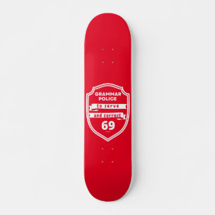 Skate POLÍCIA GRAMMAR PARA SERVIR E CORRIGIR O QUE É e