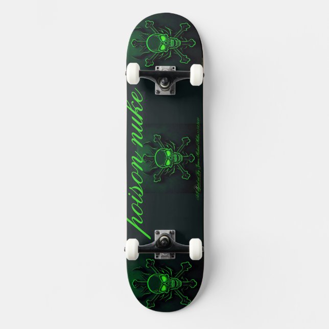 skate Por James Michael Miller 3/25/2024 (Frente)