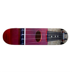 Skate Pouco Ukulele vermelho