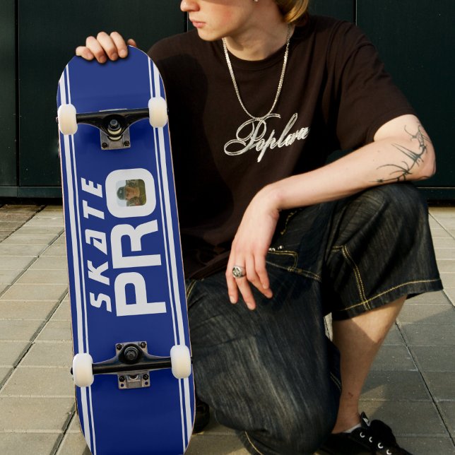 Skate Pro Foto com Riscar Azul e Branco (Skate Pro Photo Striped Blue & White Skateboard)