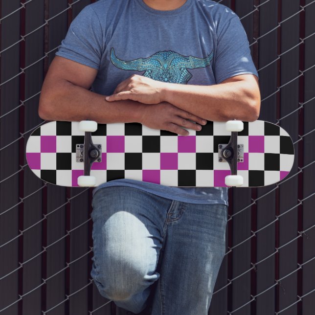 Skate Purple Black White Checkered Pattern Design  (Ao ar livre 3)