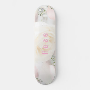 Skate Rosa Caprichosa e Floral Branco