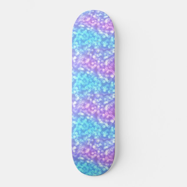 Skate Roxo e Azul Espetado (Frente)