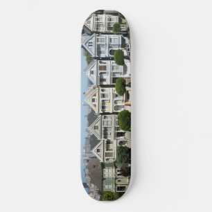 Skate Rua pintada San Francisco de Steiner das casas das