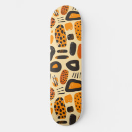 Skate "Savanna Pop: Vibrações Tribais em Laranja e Preto