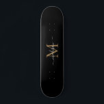 Skate Script Moderno Elegante de Monograma Dourado Negra<br><div class="desc">Tabuleiro Elegante de Script Moderno Elegante de Monograma Dourado Negra</div>