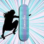 Skate Sereia de Glitter Personalizada<br><div class="desc">Skateboard Girly Glitter Sereid Blue e Pink Skateboard rosa personalizado - personalize o seu. CLIQUE EM PERSONALIZAR OPÇÃO DE MODELO E DIGITAR NOME Nossos skates são tão doces quanto parecem, e um presente delicioso para um aniversário ou um skate Park. ⭐ Este produto é 100% personalizável. *****Clique no BOTÃO PERSONALIZAR...</div>