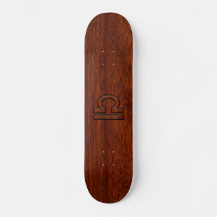 Skate Símbolo Libra Zodiac em Mahogany