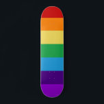 Skate Sinalizador arco-íris<br><div class="desc">As cores brilhantes do arco-íris para celebrar seu orgulho,  ou apenas sua felicidade!</div>