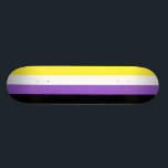 Skate Sinalizador de Orgulho Não Binário<br><div class="desc">As pessoas não binárias podem identificar dois ou mais gêneros; sem sexo; deslocação entre gêneros ou com uma identidade de gênero variável; ou ser um terceiro gênero ou outro, uma categoria que inclui aqueles que não colocam um nome em seu sexo. Cada cor de stripe representa diferentes tipos de identidades...</div>