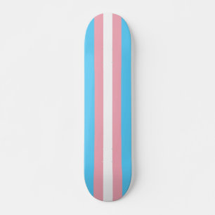 Skate Sinalizador do Orgulho Transgênero