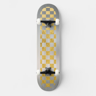 Skate tábua-de-ouro com trim de metal