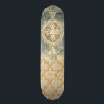 Skate Tapeçaria Ornamental com Ornamentado Geométrico<br><div class="desc">Esse design geométrico ornamentado,  embora não tão envolvido quanto os de Pitágoras,  é,  no entanto,  cativante nessa tapeçaria ornamental. O motivo tem a sensação de antiguidade,  e pode fazer um presente de excelente para quem aprecia a visão do trabalho de azulejo ornamentado.</div>
