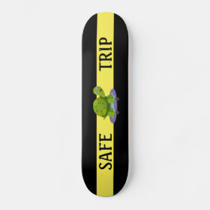 Skate Tartaruga de patinação e caligrafia em preto e a