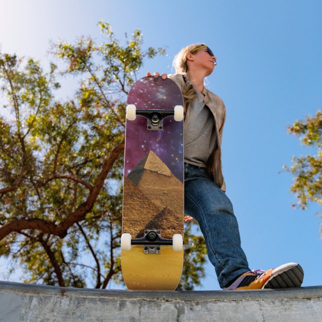 Skate tempestade cósmica acima do egito (Ao ar livre 1)