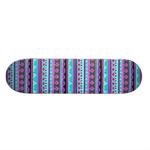 Skate Teste padrão tribal azul e roxo brilhante