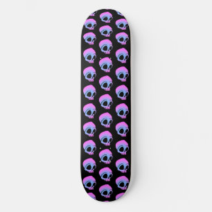 Skate Tiny Blue Pink Crânios de desenho em preto