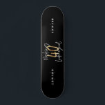 Skate Tipografia moderna em preto e dourado 40º aniversá<br><div class="desc">Presente moderno de aniversário de 40 anos de tipografia preto e ouro. Parte de uma coleção elegante de na moda.</div>