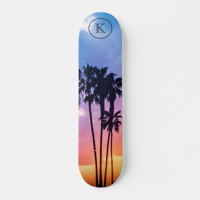 Skate Tropical Rainbow Color Palm Tree Sunset Monograma (Frente)