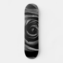 Skate Vintagem Floral Decorativa de Flor Rosa Preta