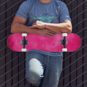 Skateboard com Efeito de Nuvem Magenta