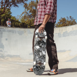 Skateboard de Cromo Líquido - Metal Prata Espelho
