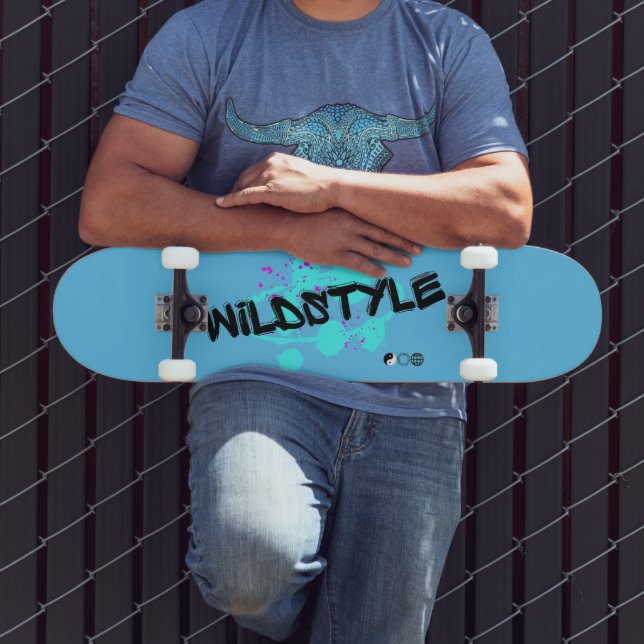Skateboard Preto Azul Moderno (Ao ar livre 3)
