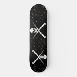 Skull & Guns Skateboard por Bradley Boness