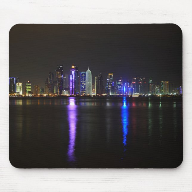 Skyline de Doha, Qatar no mousepad da noite (Frente)