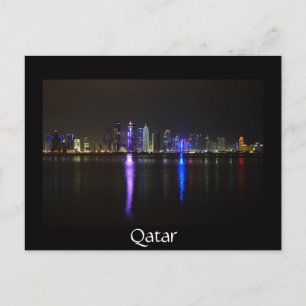 Skyline of Doha, Qatar à noite e cartão postal pre