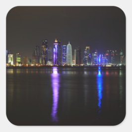 Skyline of Doha, Qatar no adesivo noturno