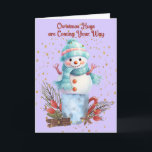 Snowman Abraça Cartões de Natal<br><div class="desc">Snowman abraça o cartão de Natal com um bonitinho bonitinho a passar por cima de um contentor com decorações à sua volta. As palavras na dentro podem ser alteradas.</div>
