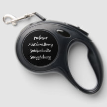 SnuggleNames: Leash Retratável Personalizado