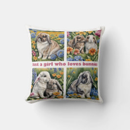 Só uma garota que ama almofada de macacos