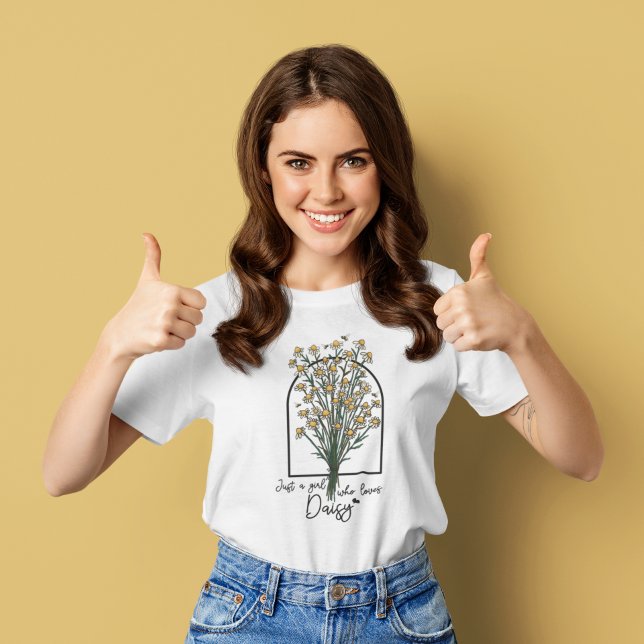 Só uma garota que ama Daisy T-Shirt (Criador carregado)