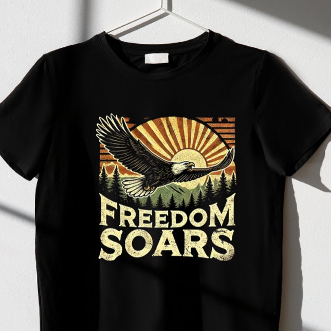 "Soares da Liberdade." Camiseta (Criador carregado)