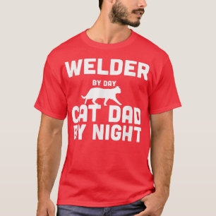 Soldador Por Pai De Gato Por Camisa Noturna