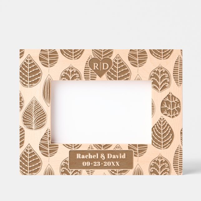 Sorte de folhas com iniciais casamento (Front)