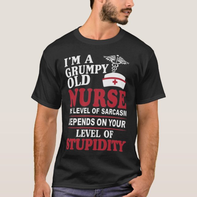 Sou uma velha camiseta rabugenta (Frente)