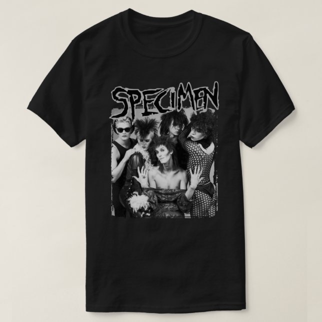 SPECIMEN BAND GROUP MUSIC  Essential T-Shirt (Frente do Design)