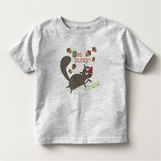Squirrel com o t-shirt da criança das bolotas