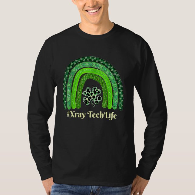St Patrick Day Scrub Tops Nurse XRay Tech Rainbow  (Frente)